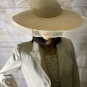 Sonni San Francisco Cream Hat